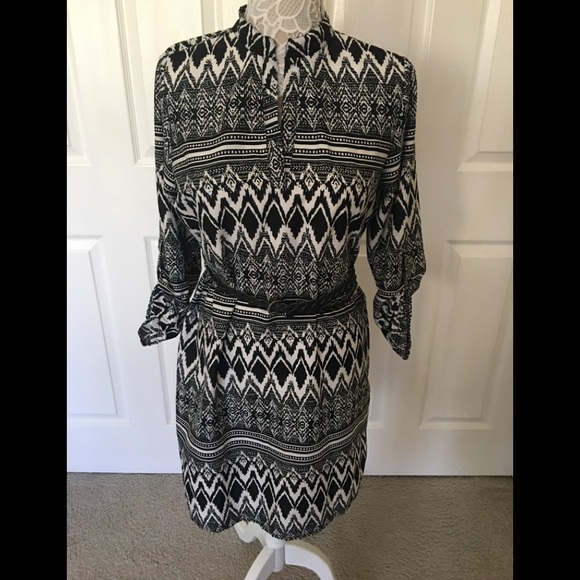 Indulge Dresses & Skirts - Indulge dress black & white polyester patterned L